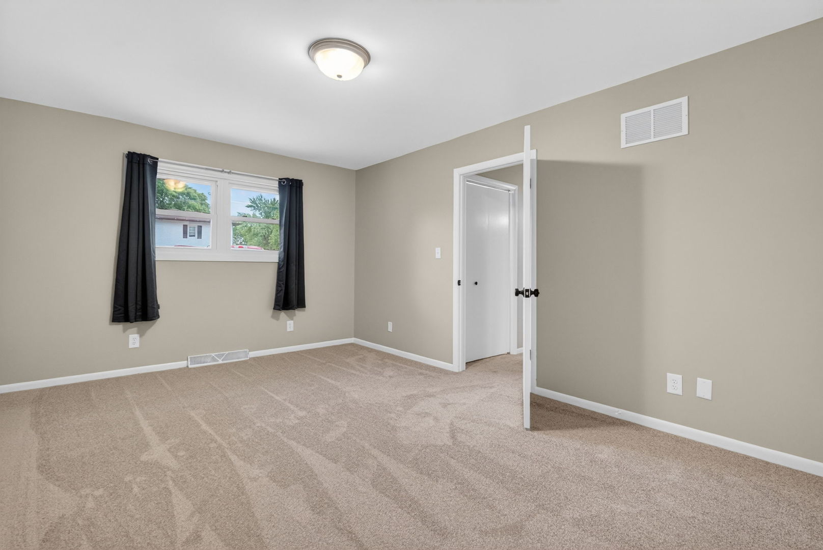25228 W Buell Street, Channahon, IL 60410