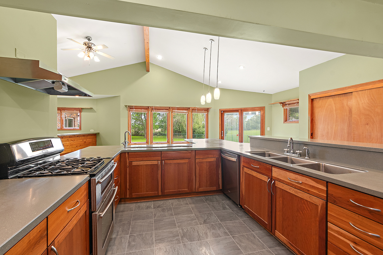 14849 W Glen Crest Lane, Homer Glen, IL 60491