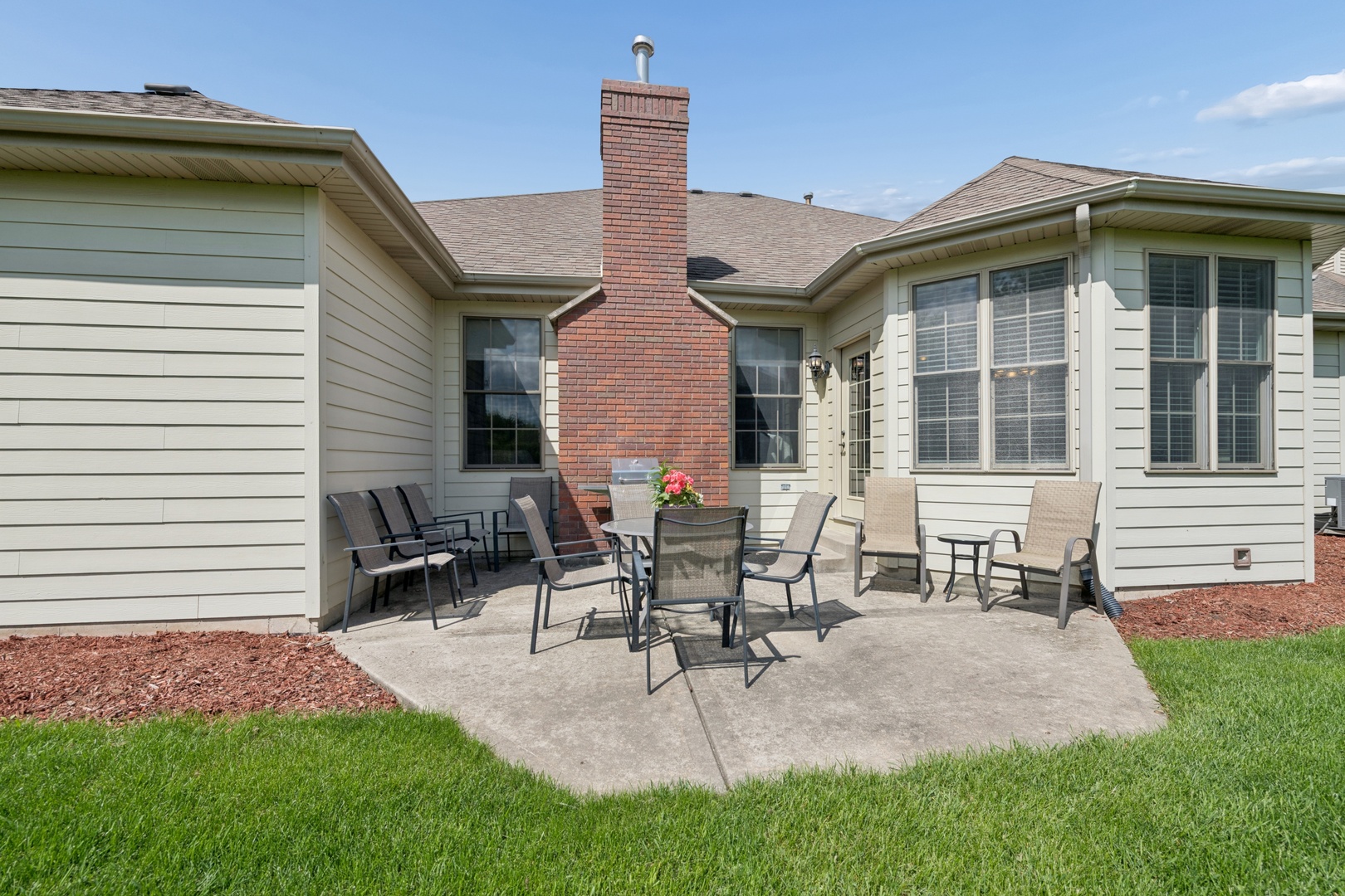 21113 Kenmare Drive, Shorewood, IL 60404