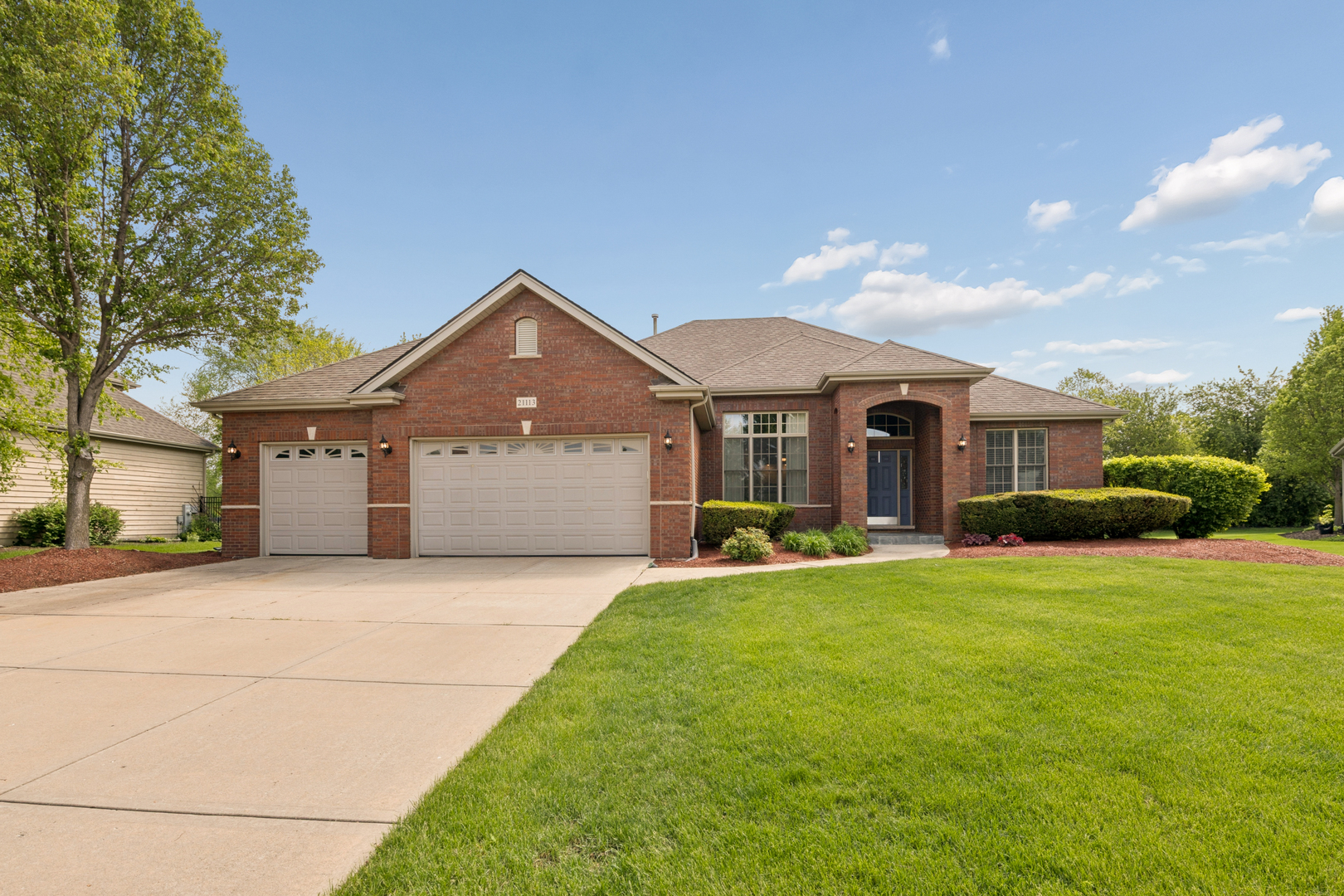 21113 Kenmare Drive, Shorewood, IL 60404