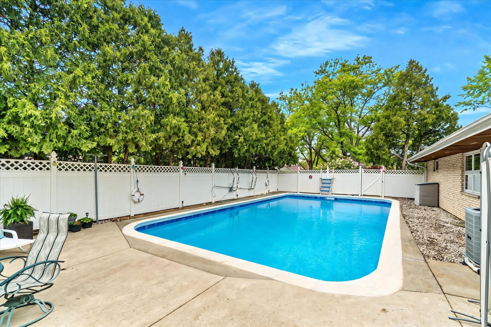 3816 Cumnor Road, Downers Grove, IL 60515