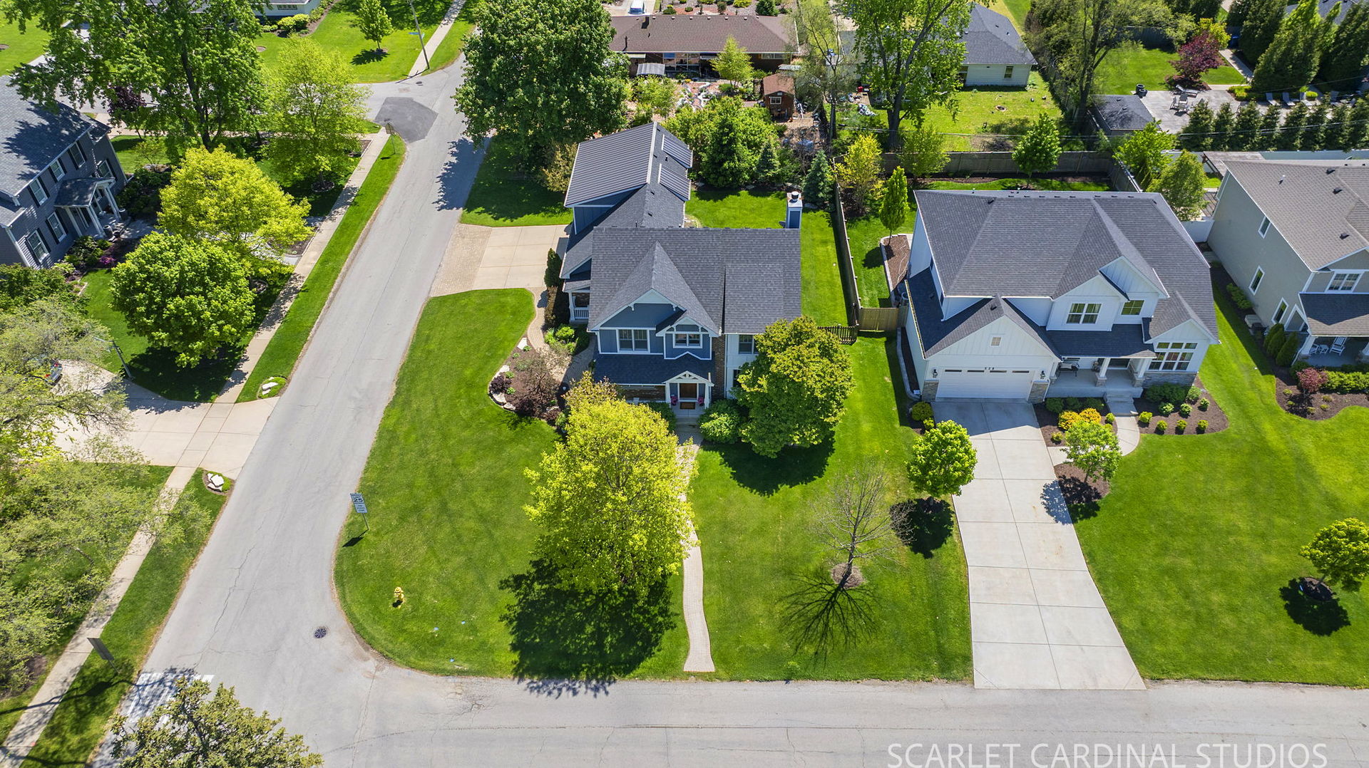 532 Turf Lane, Wheaton, IL 60187