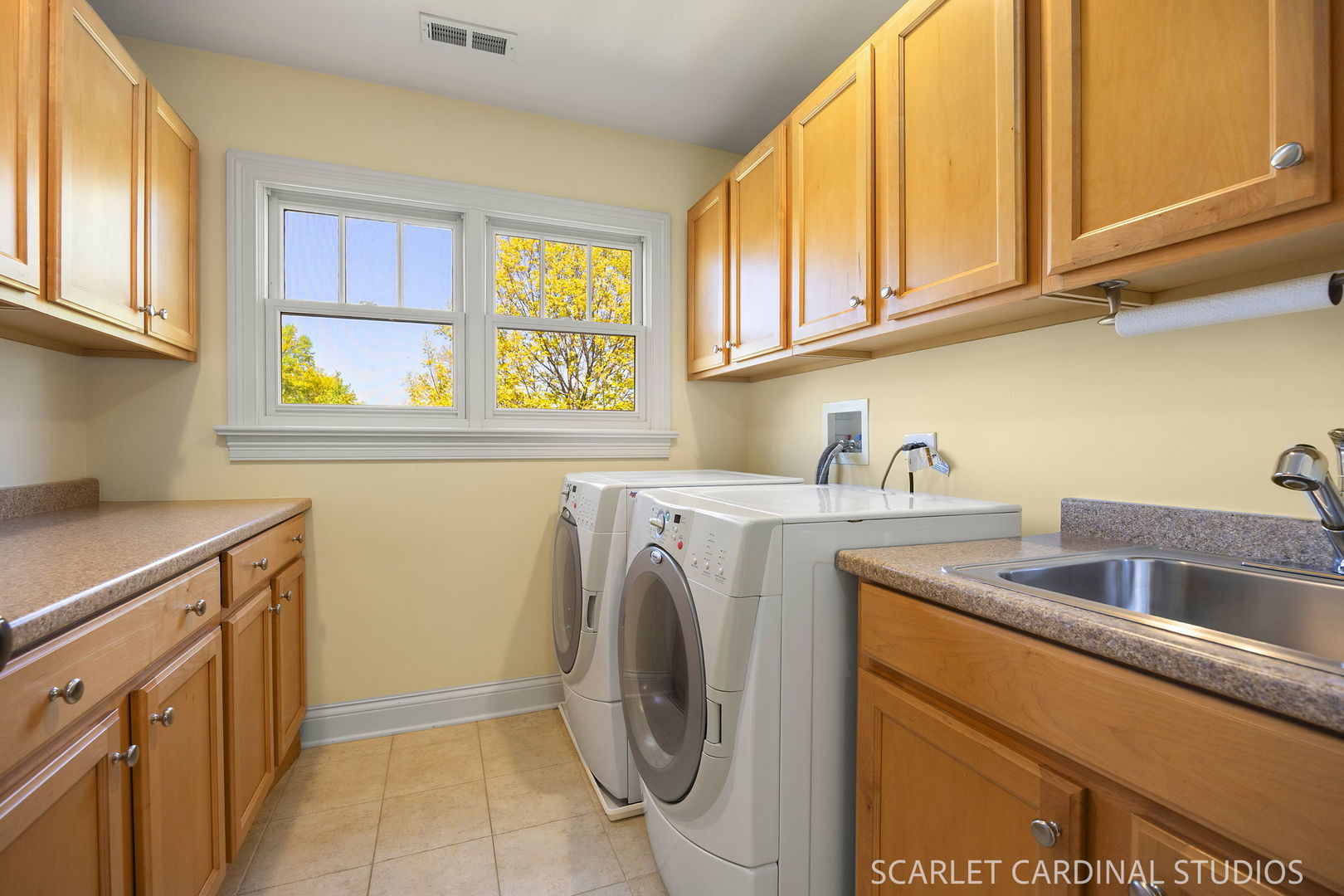 532 Turf Lane, Wheaton, IL 60187