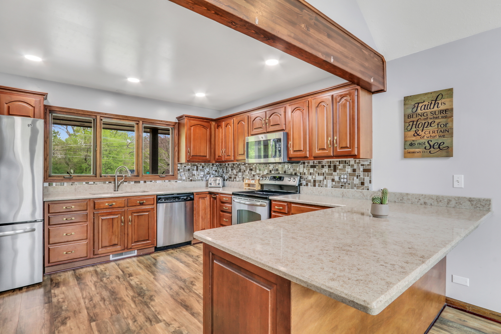 41591 N Park Avenue, Zion, IL 60099
