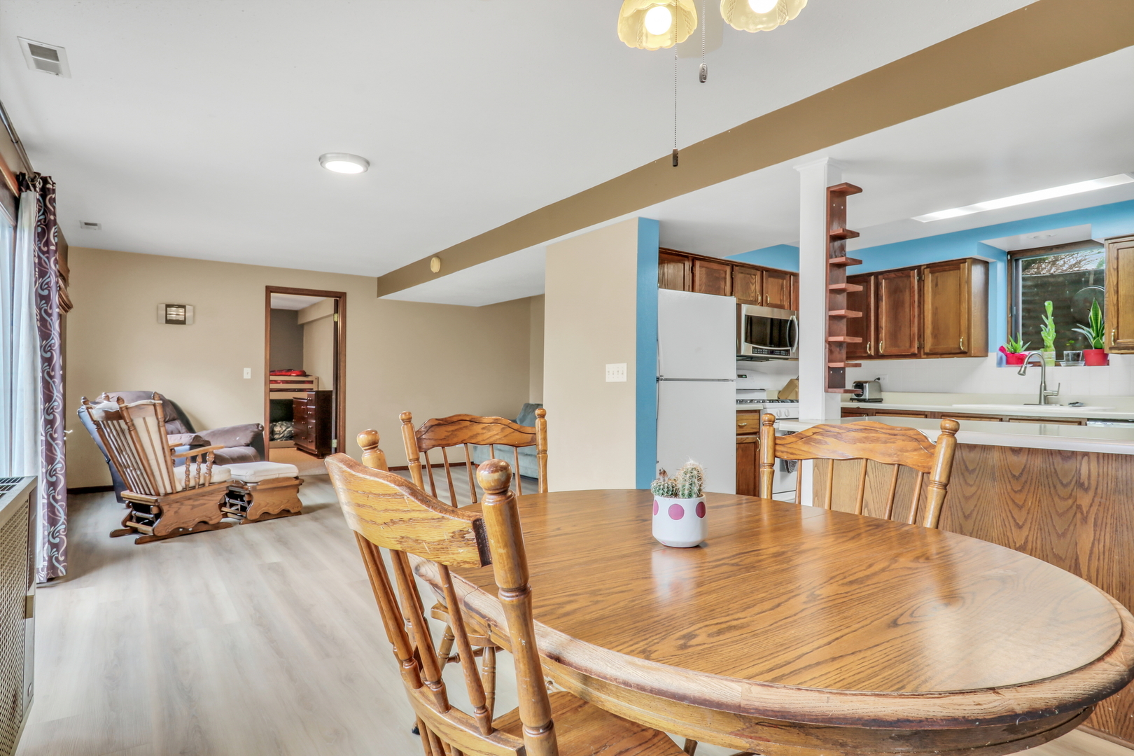 41591 N Park Avenue, Zion, IL 60099