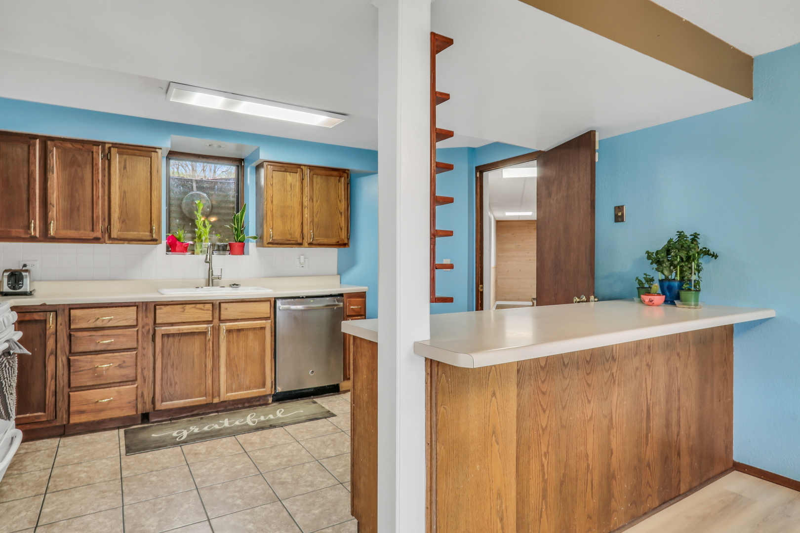 41591 N Park Avenue, Zion, IL 60099