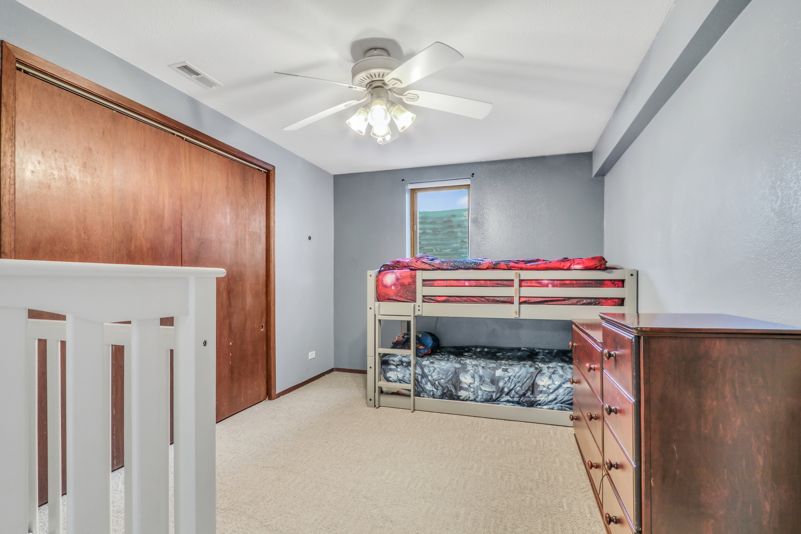 41591 N Park Avenue, Zion, IL 60099
