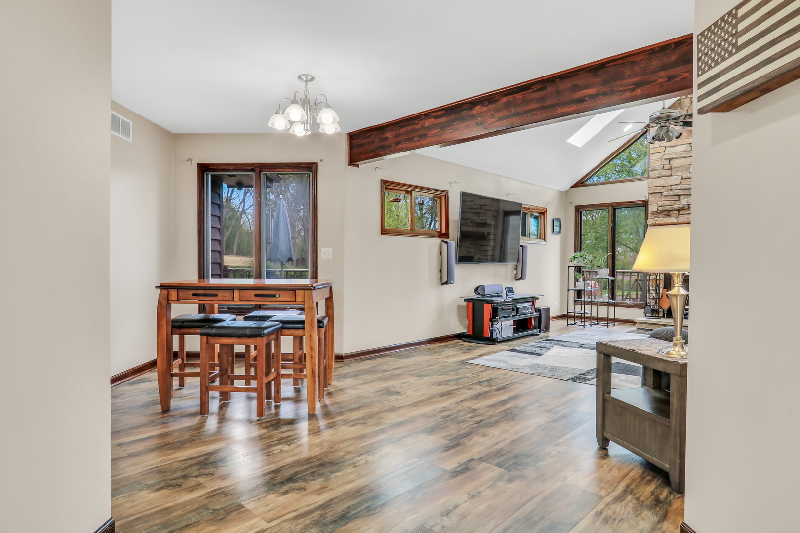 41591 N Park Avenue, Zion, IL 60099