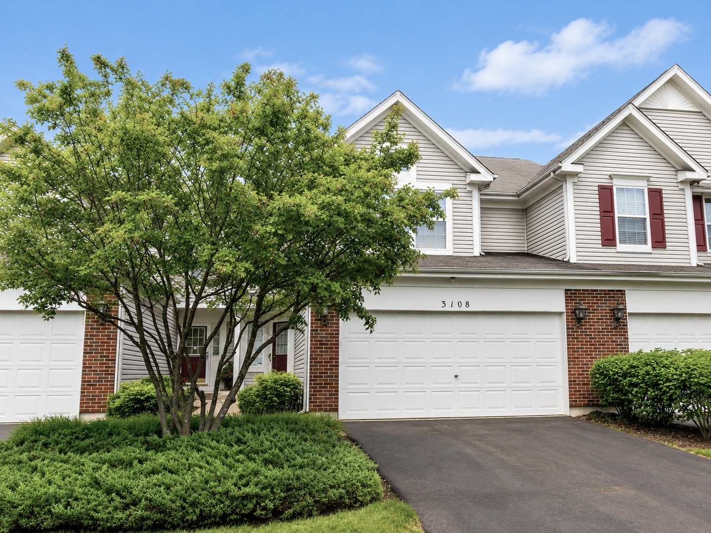 3108 Reflection Drive, Naperville, IL 60564