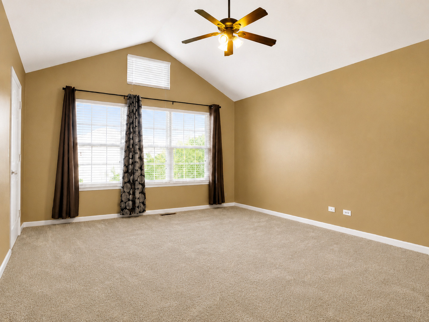 3108 Reflection Drive, Naperville, IL 60564