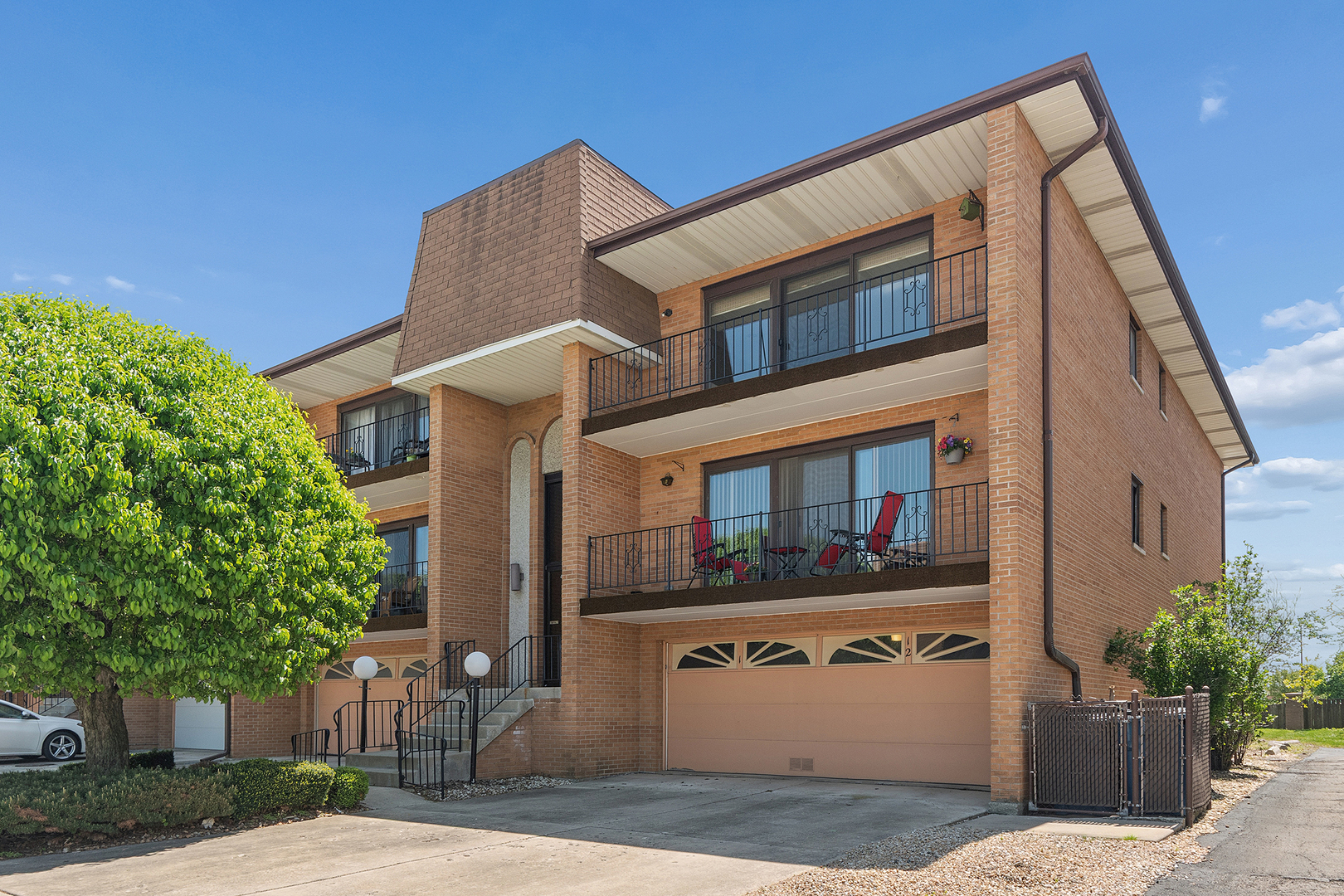 4029 W 93rd Place #B, Oak Lawn, IL 60453