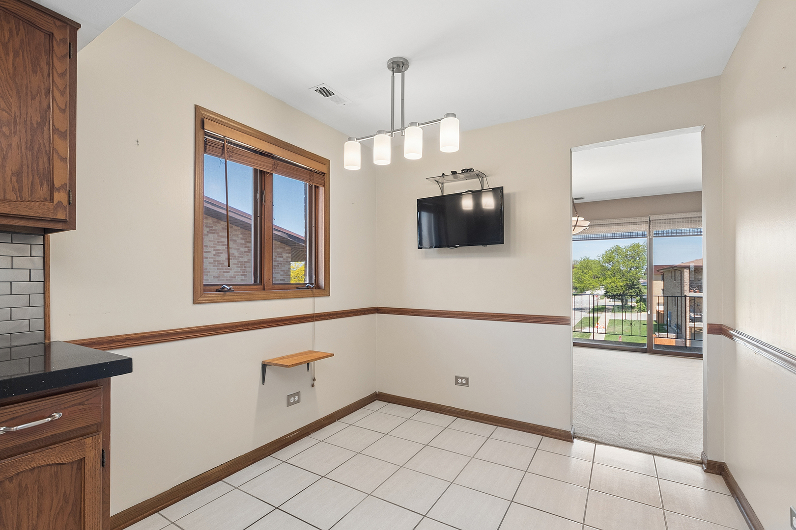 4029 W 93rd Place #B, Oak Lawn, IL 60453