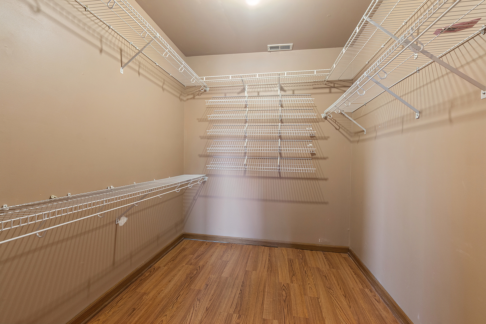 4029 W 93rd Place #B, Oak Lawn, IL 60453