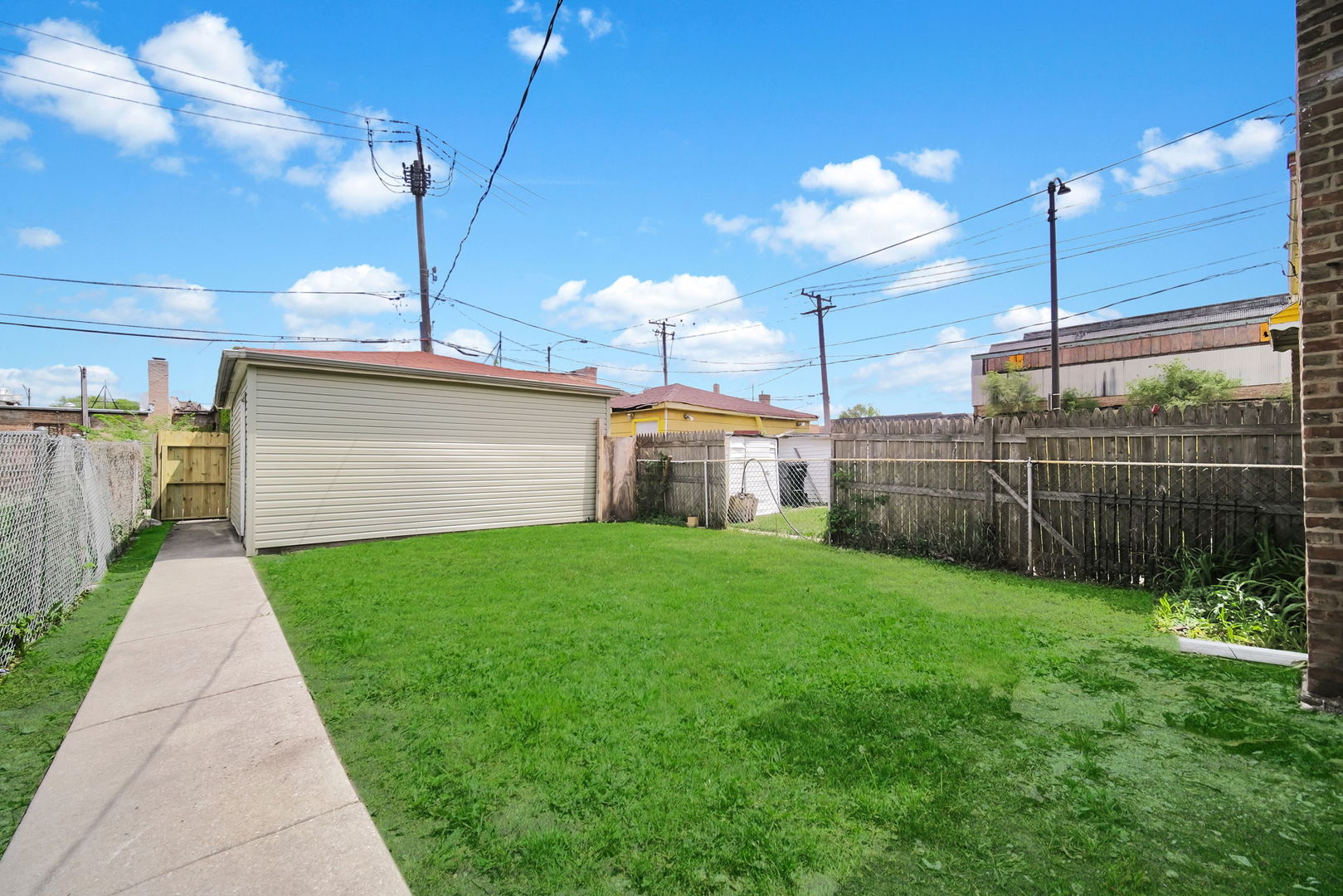 7357 S MARSHFIELD Avenue, Chicago, IL 60636