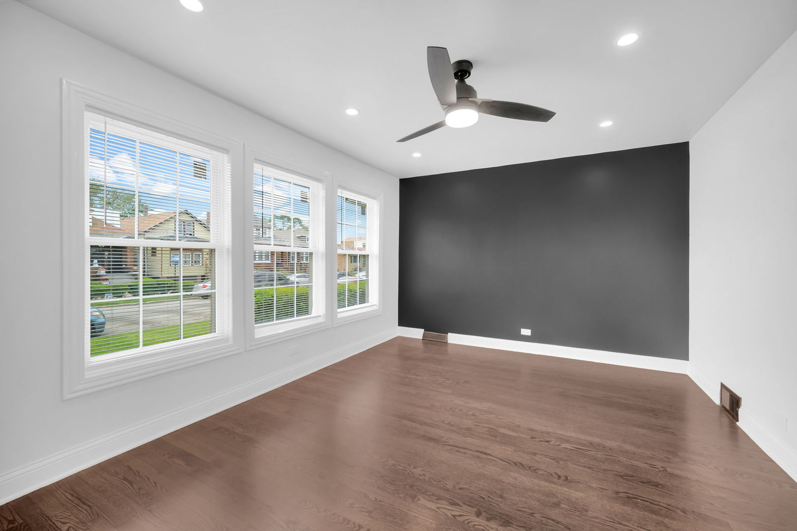 7357 S MARSHFIELD Avenue, Chicago, IL 60636