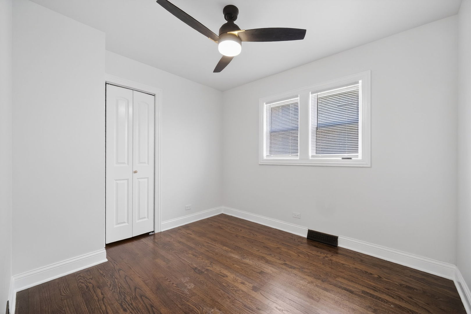 7357 S MARSHFIELD Avenue, Chicago, IL 60636