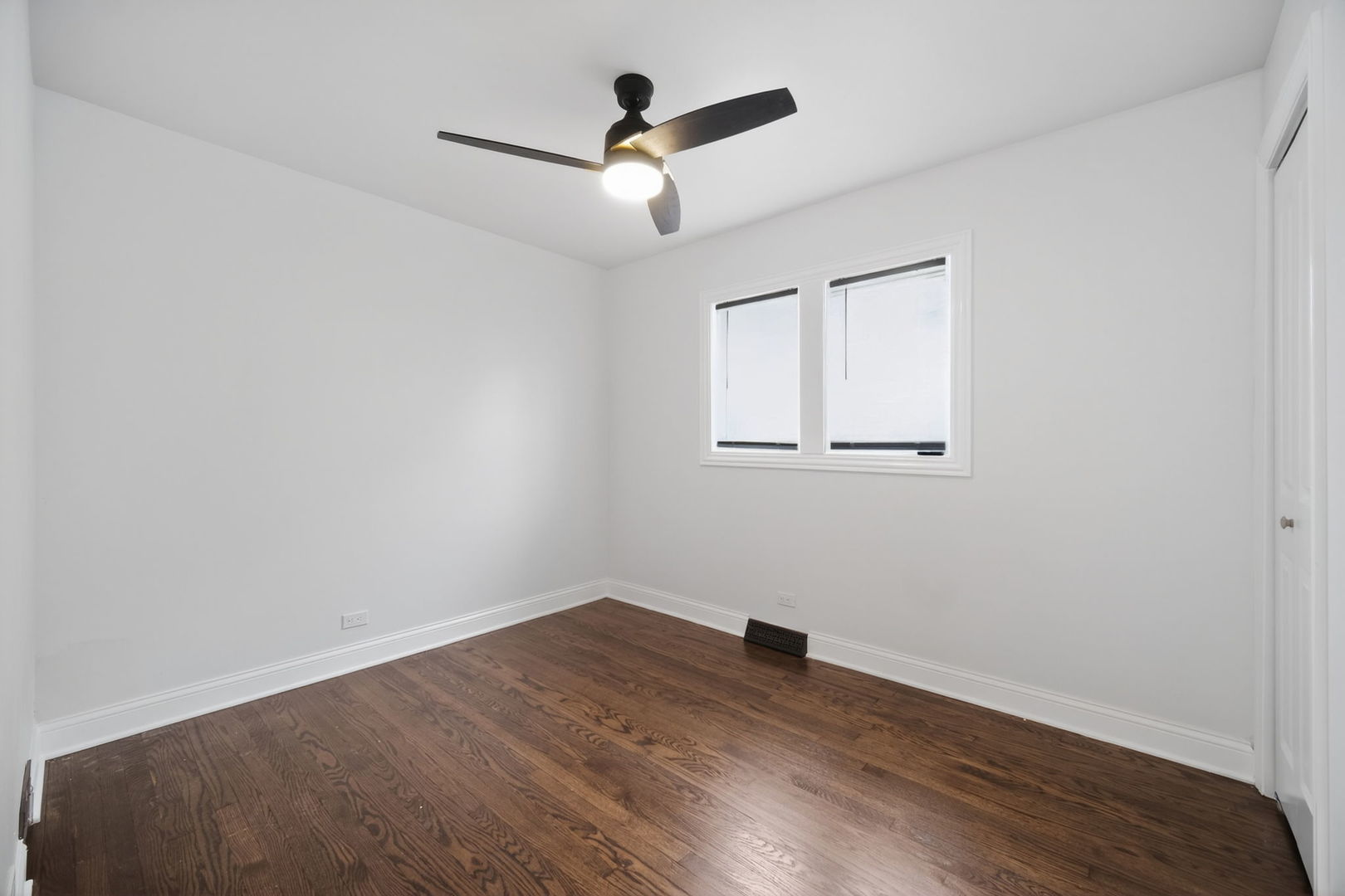 7357 S MARSHFIELD Avenue, Chicago, IL 60636