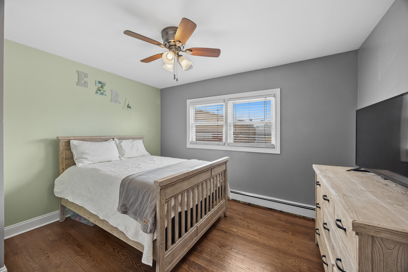 6255 S Mason Avenue #2A, Chicago, IL 60638
