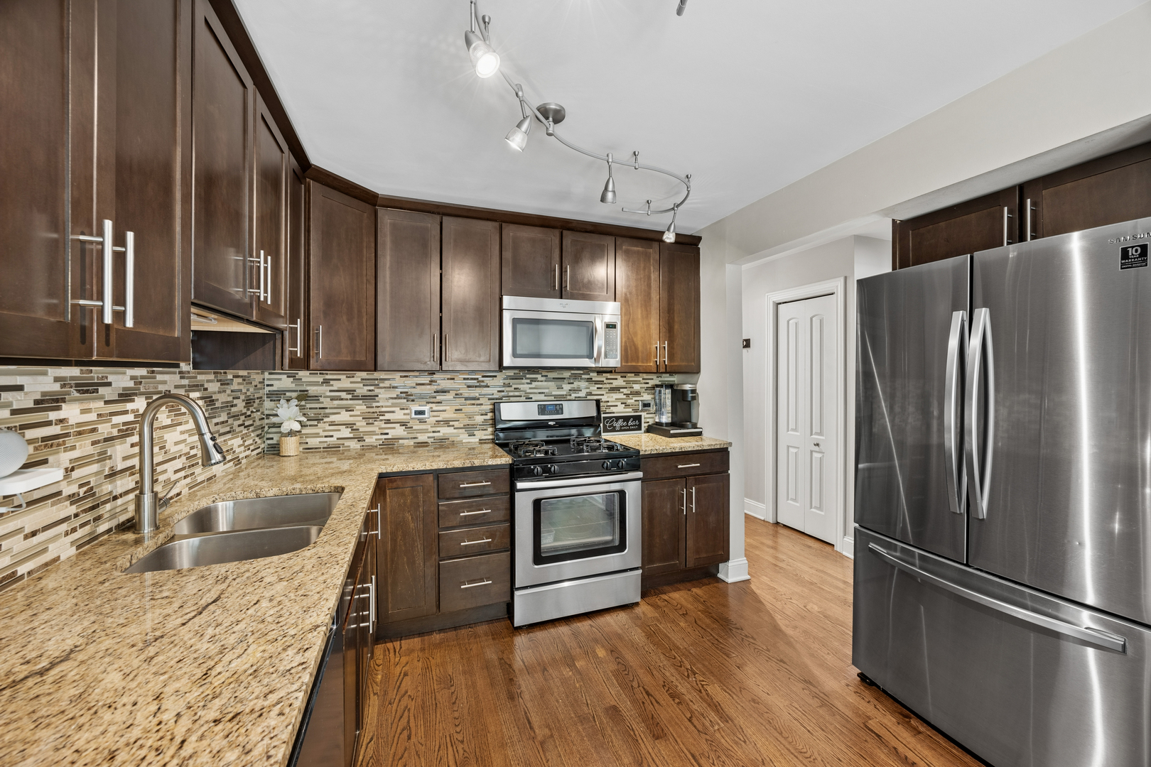 6255 S Mason Avenue #2A, Chicago, IL 60638