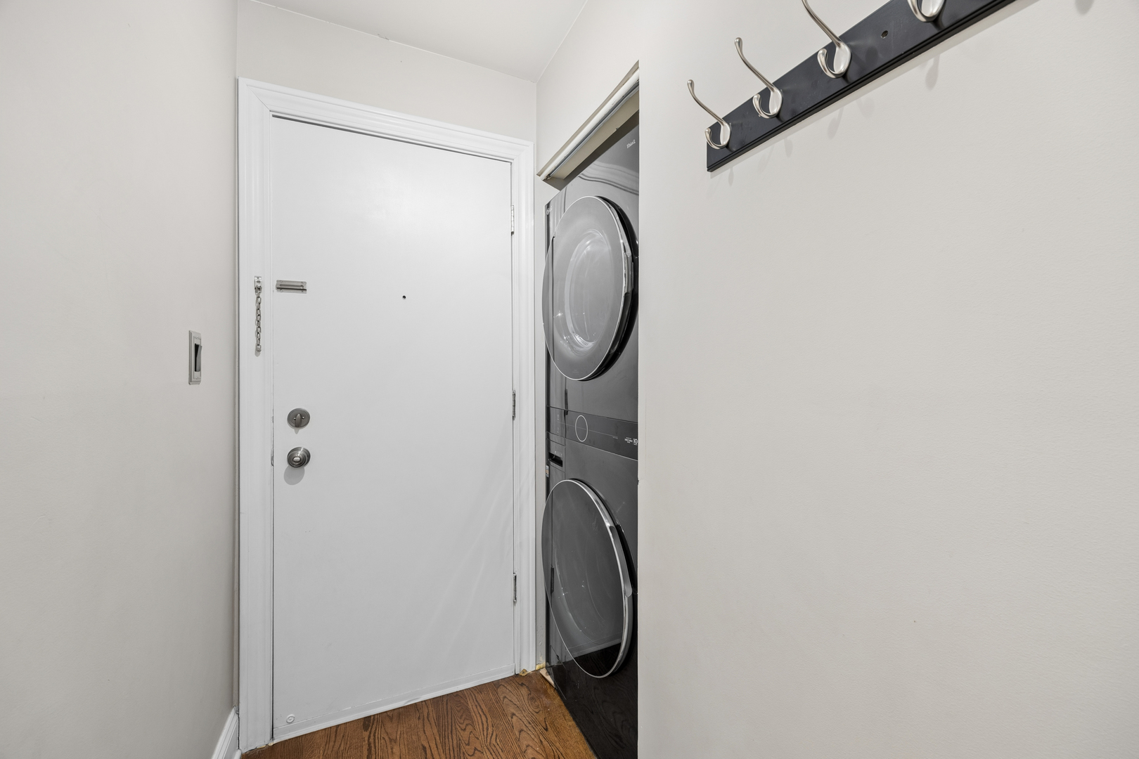 6255 S Mason Avenue #2A, Chicago, IL 60638