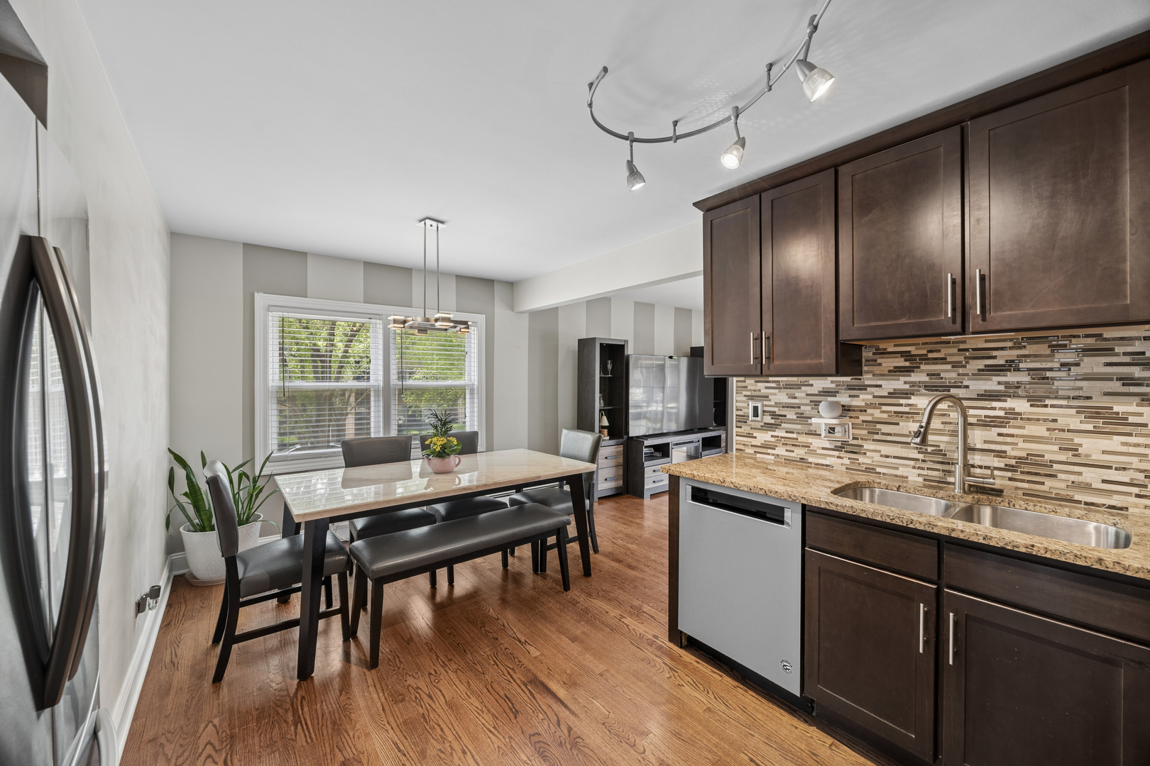 6255 S Mason Avenue #2A, Chicago, IL 60638