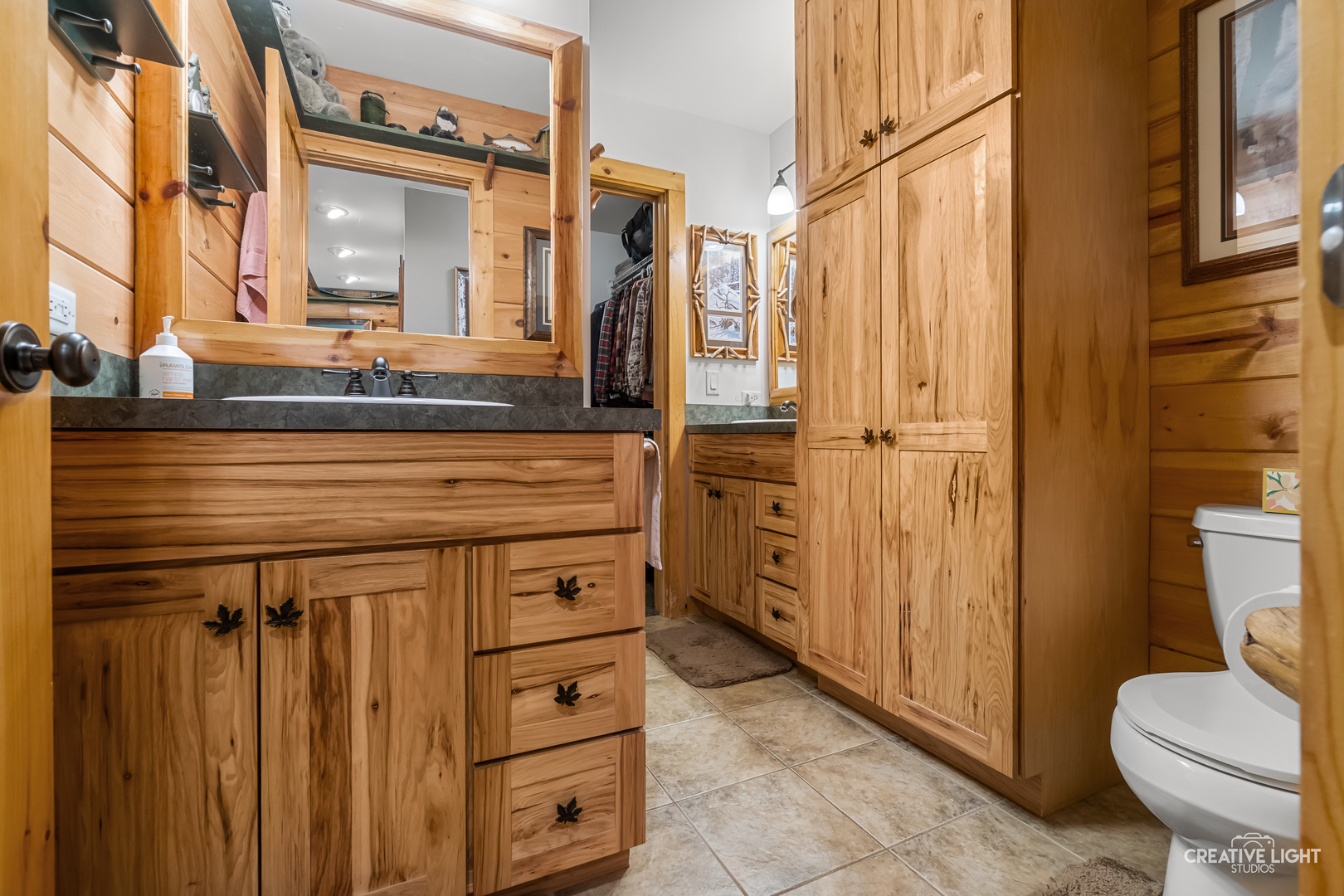 8533 Van Emmon Road, Yorkville, IL 60560