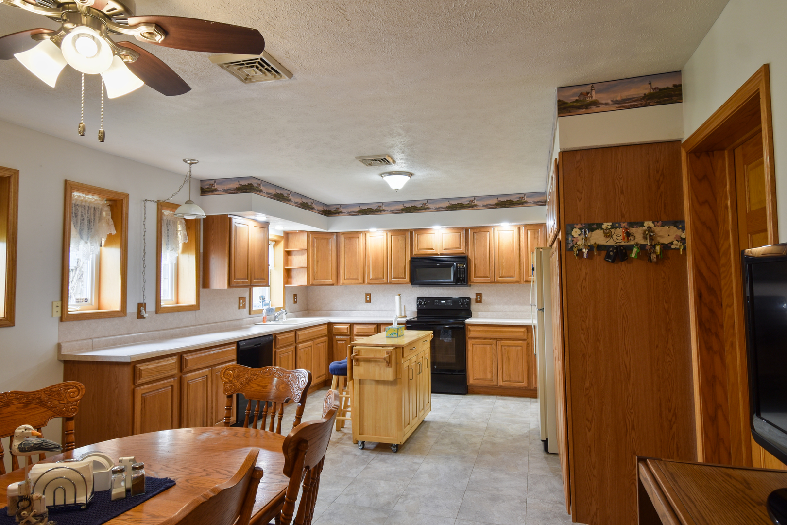 103 S 4th Street, Chatsworth, IL 60921