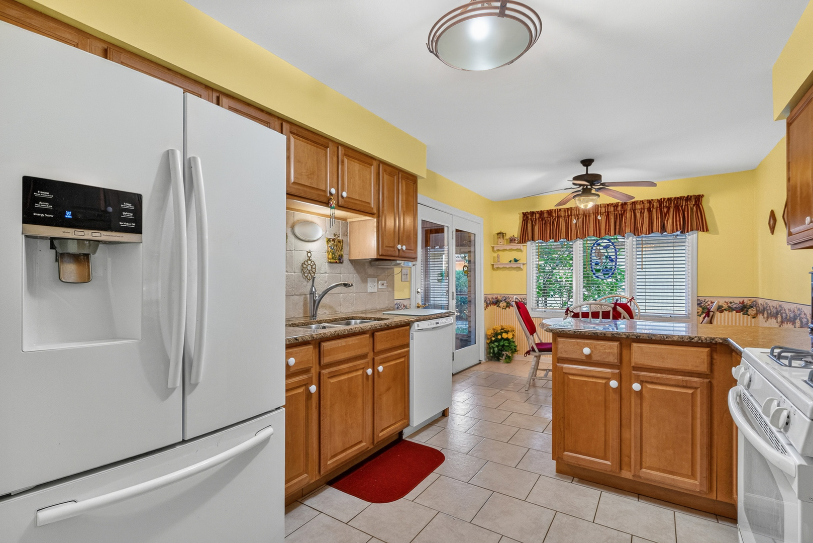 3173 Grandview Place, Darien, IL 60561