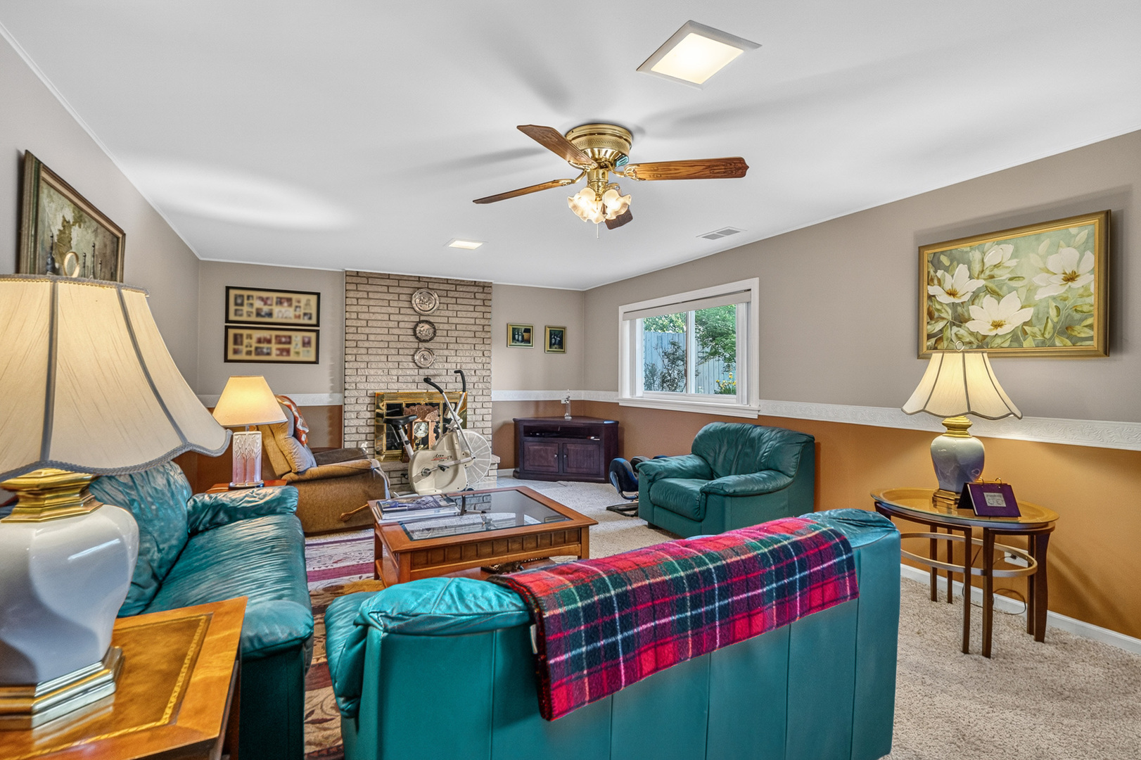 3173 Grandview Place, Darien, IL 60561