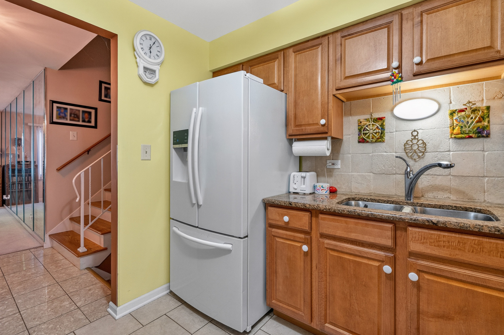 3173 Grandview Place, Darien, IL 60561