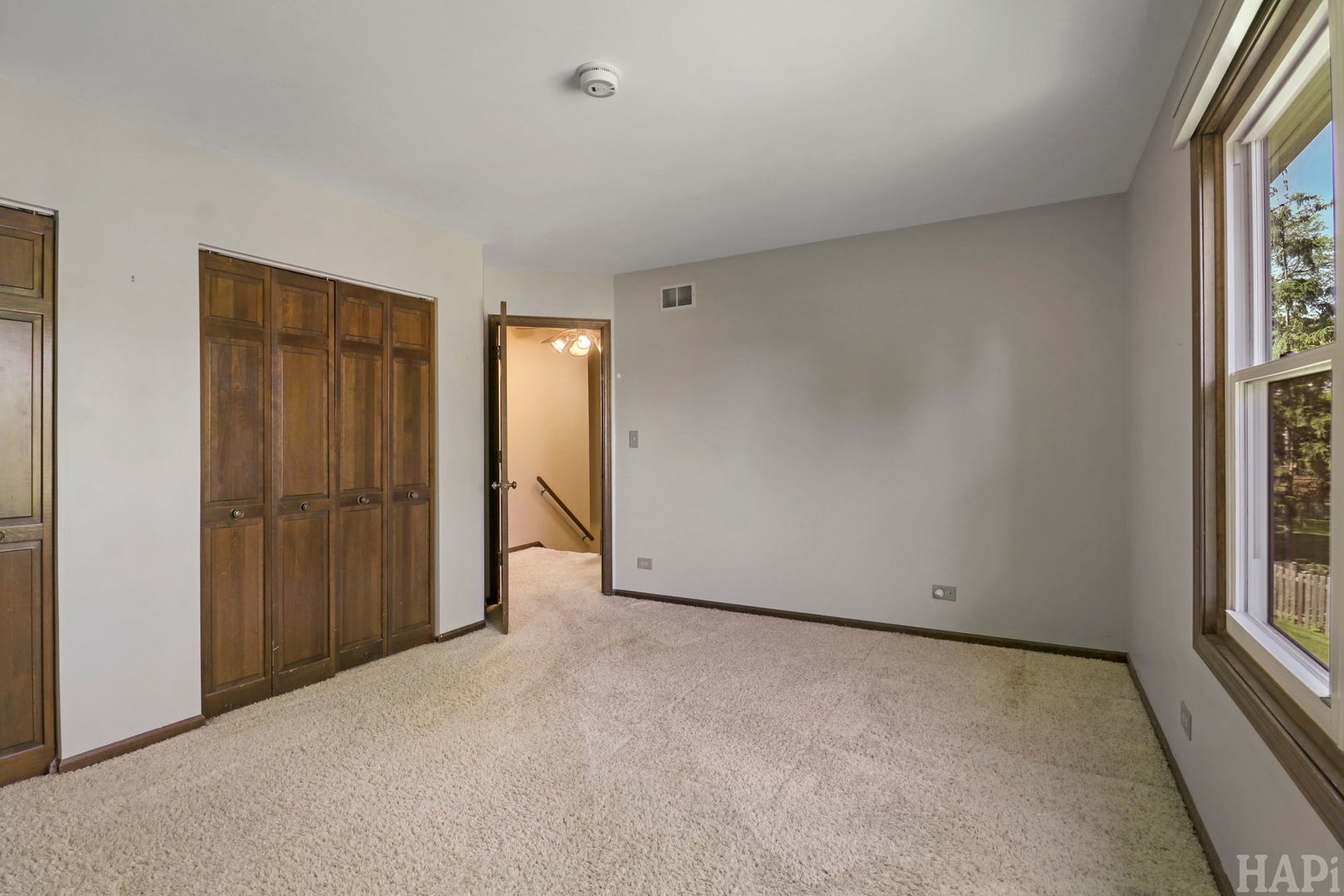 470 Highland Grove Drive, Buffalo Grove, IL 60089