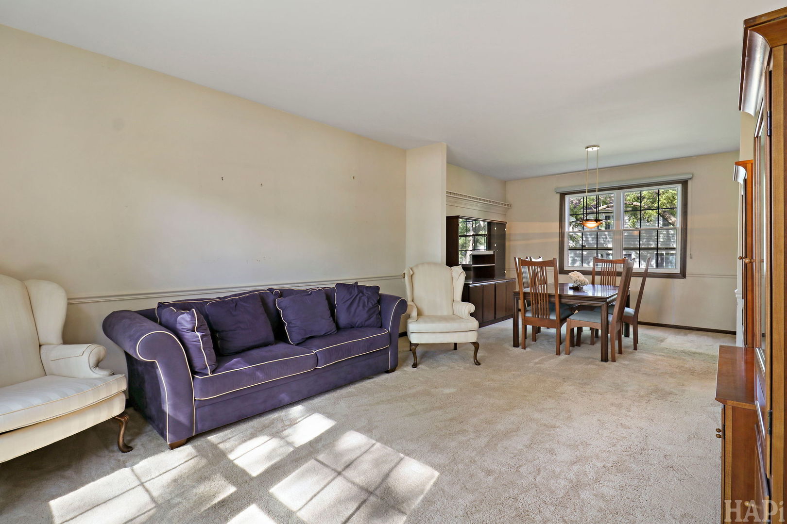 470 Highland Grove Drive, Buffalo Grove, IL 60089