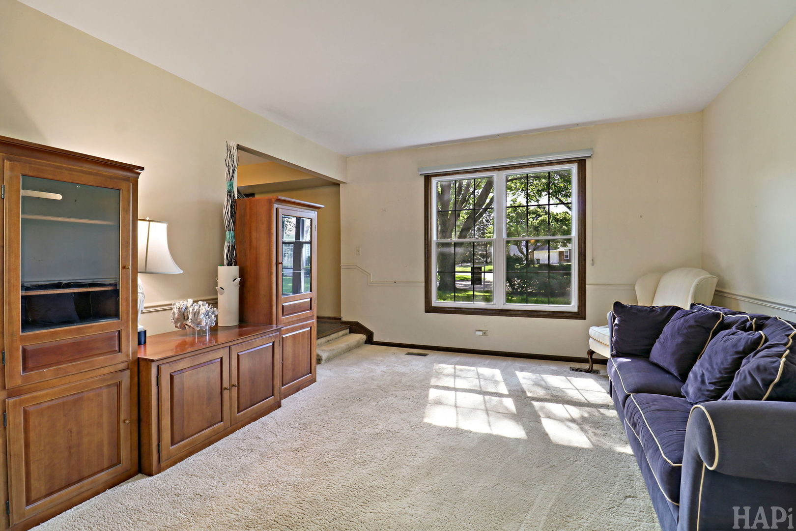 470 Highland Grove Drive, Buffalo Grove, IL 60089