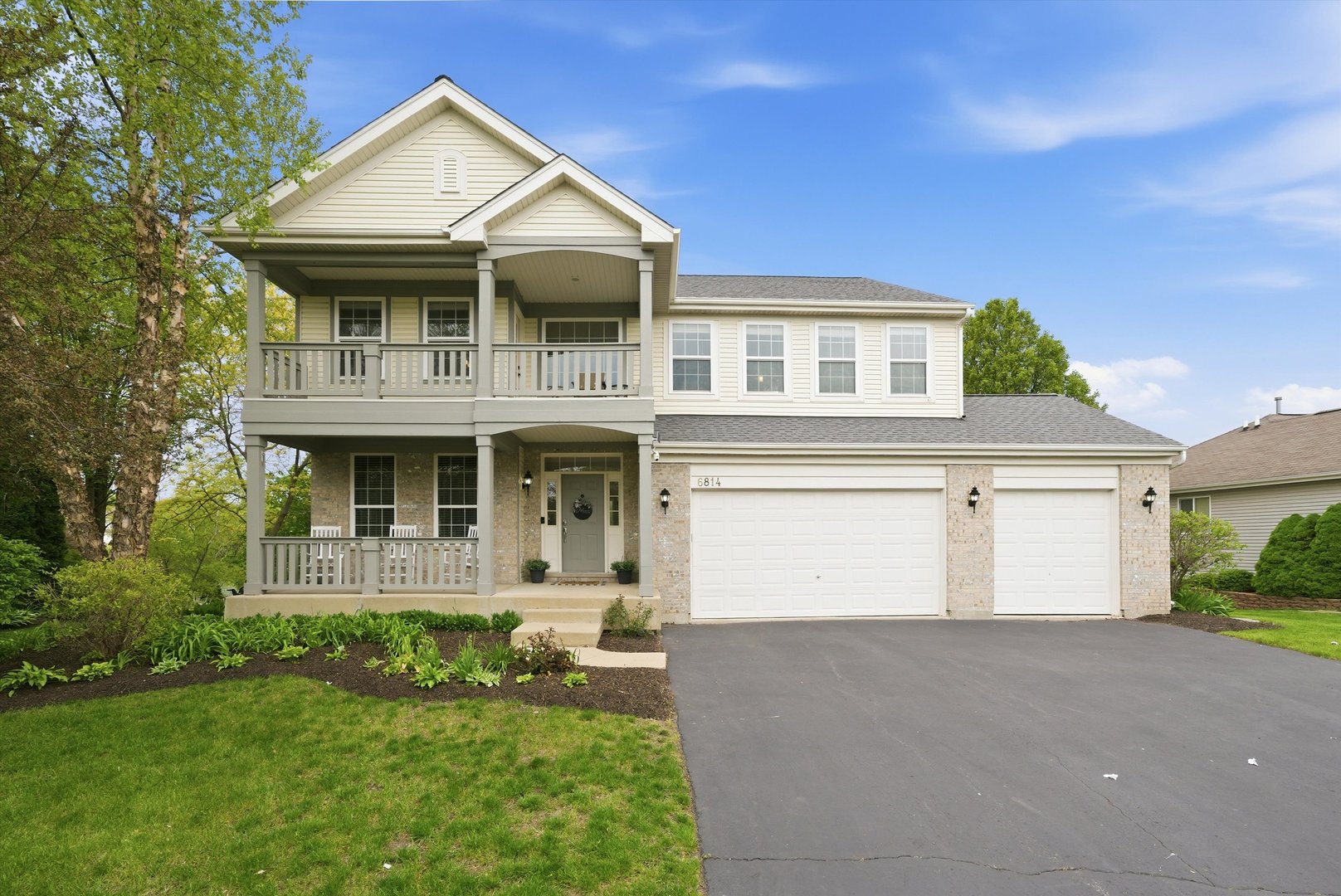 6814 Homestead Drive, McHenry, IL 60050