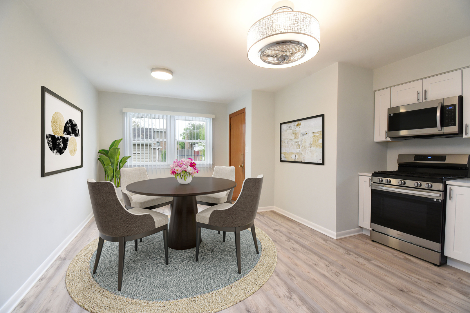 9246 S 54th Avenue, Oak Lawn, IL 60453