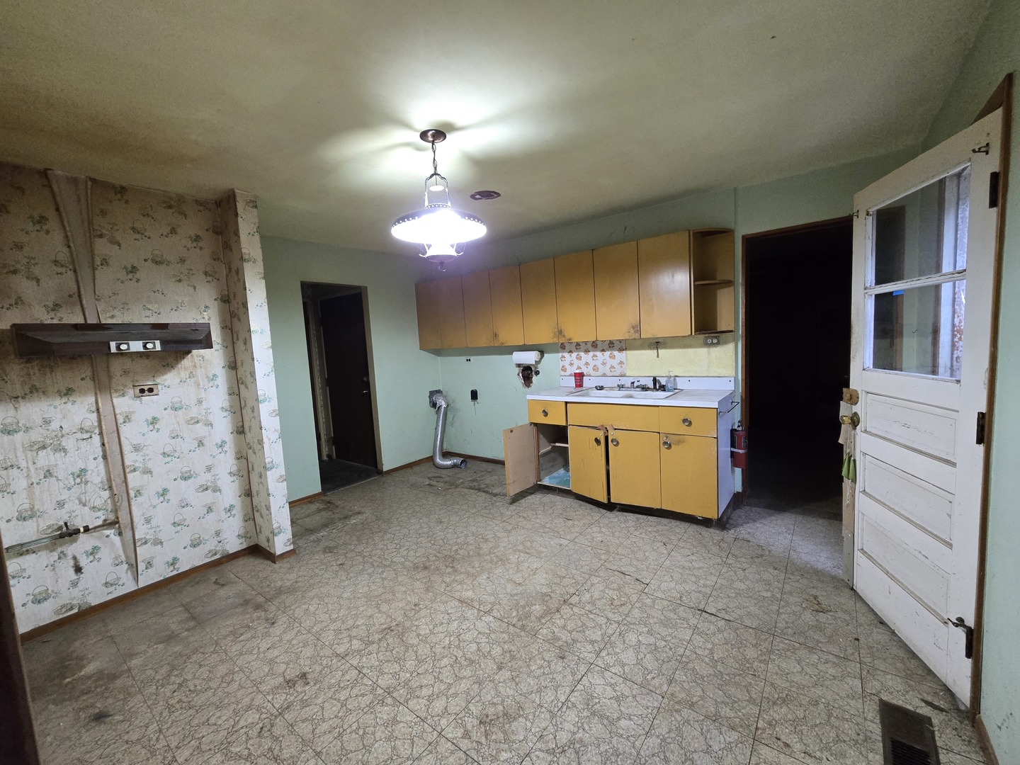 8621 W 167th Place, Orland Park, IL 60462
