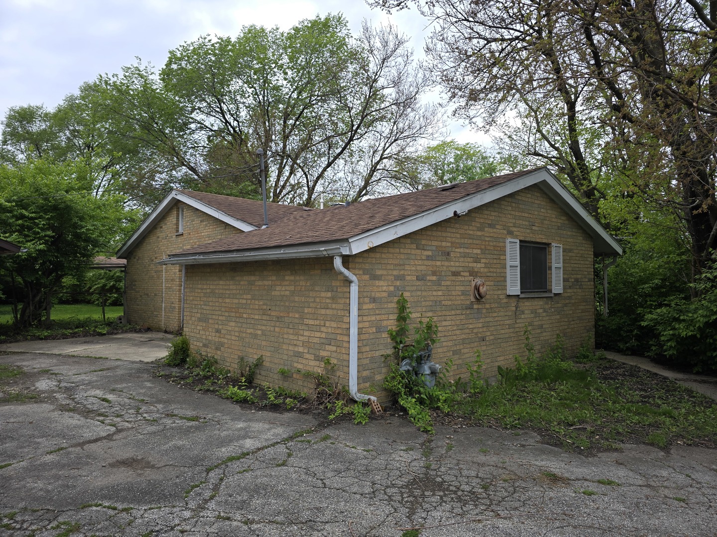 8621 W 167th Place, Orland Park, IL 60462