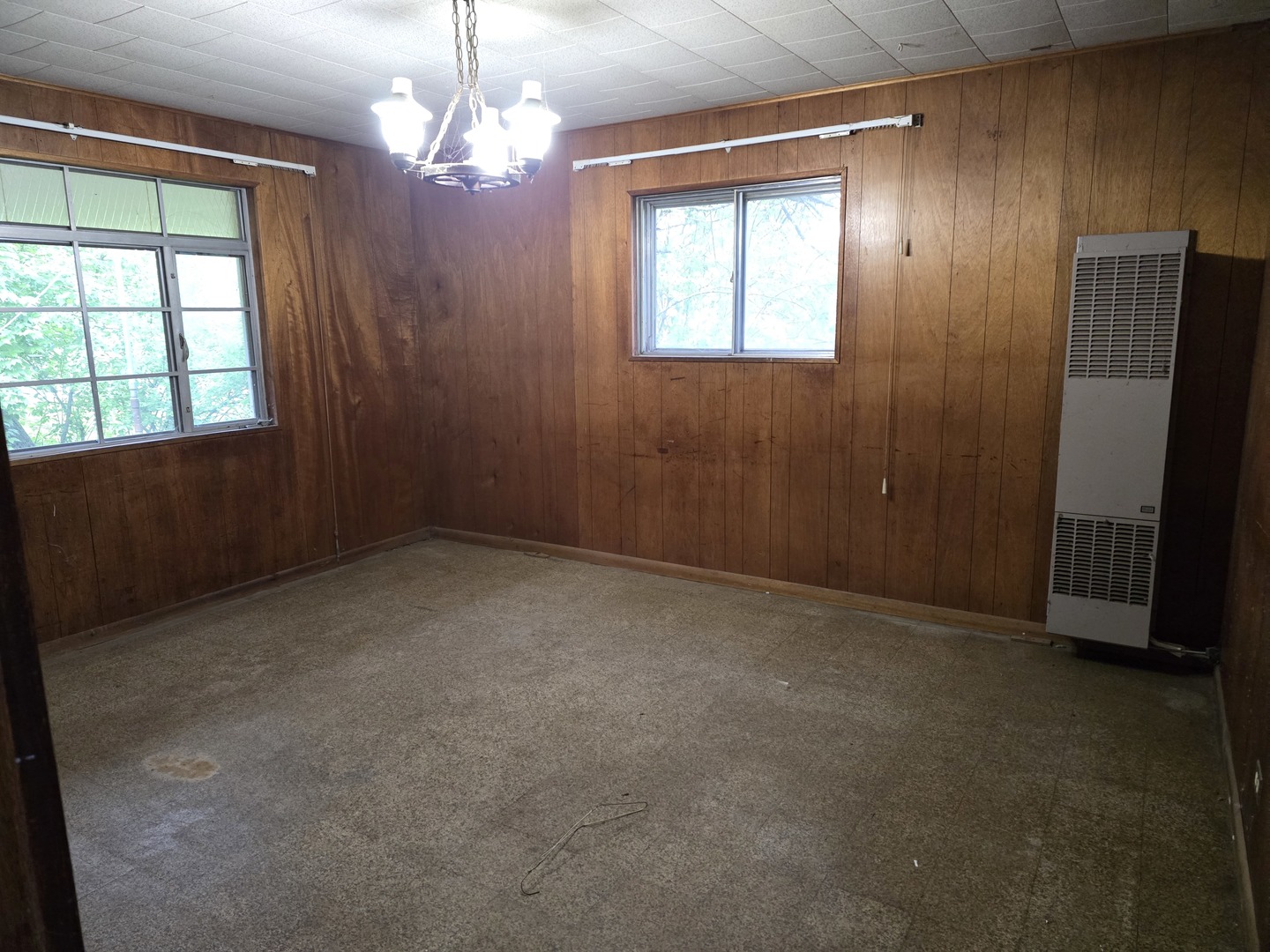 8621 W 167th Place, Orland Park, IL 60462