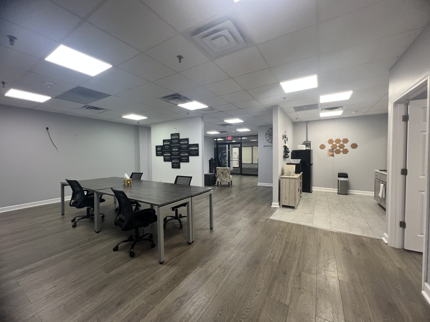 7903 W 159th Street #7903, Tinley Park, IL 60477
