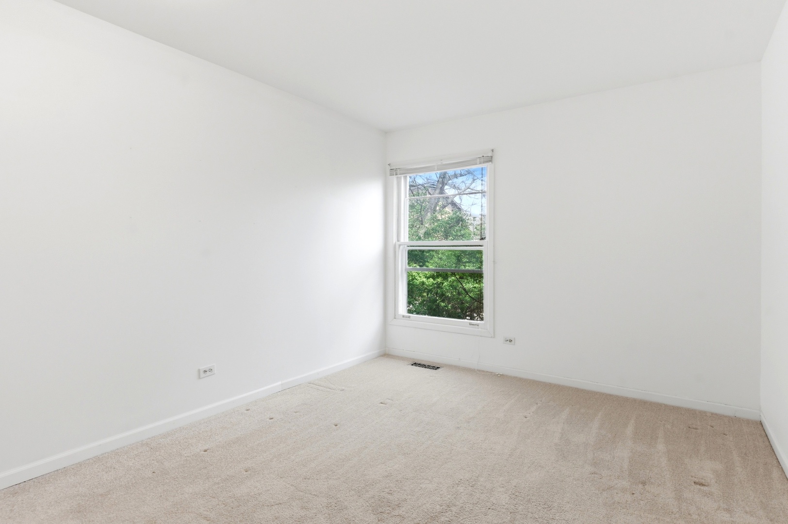5511 E Lake Drive #D, Lisle, IL 60532