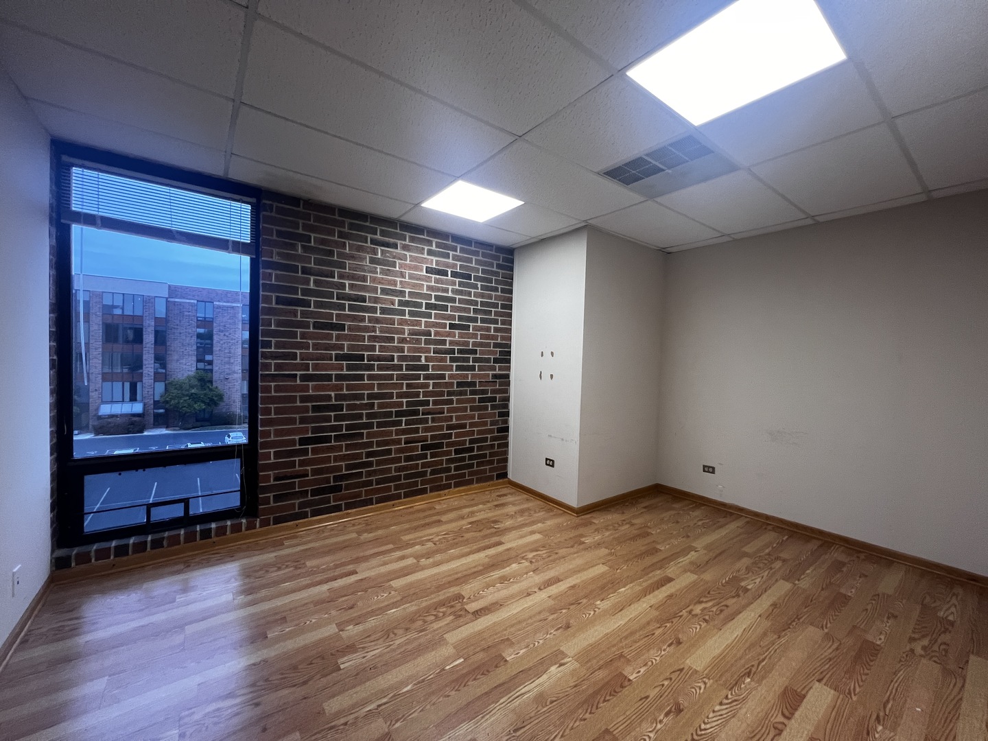7804 W COLLEGE Drive #3N, Palos Heights, IL 60463