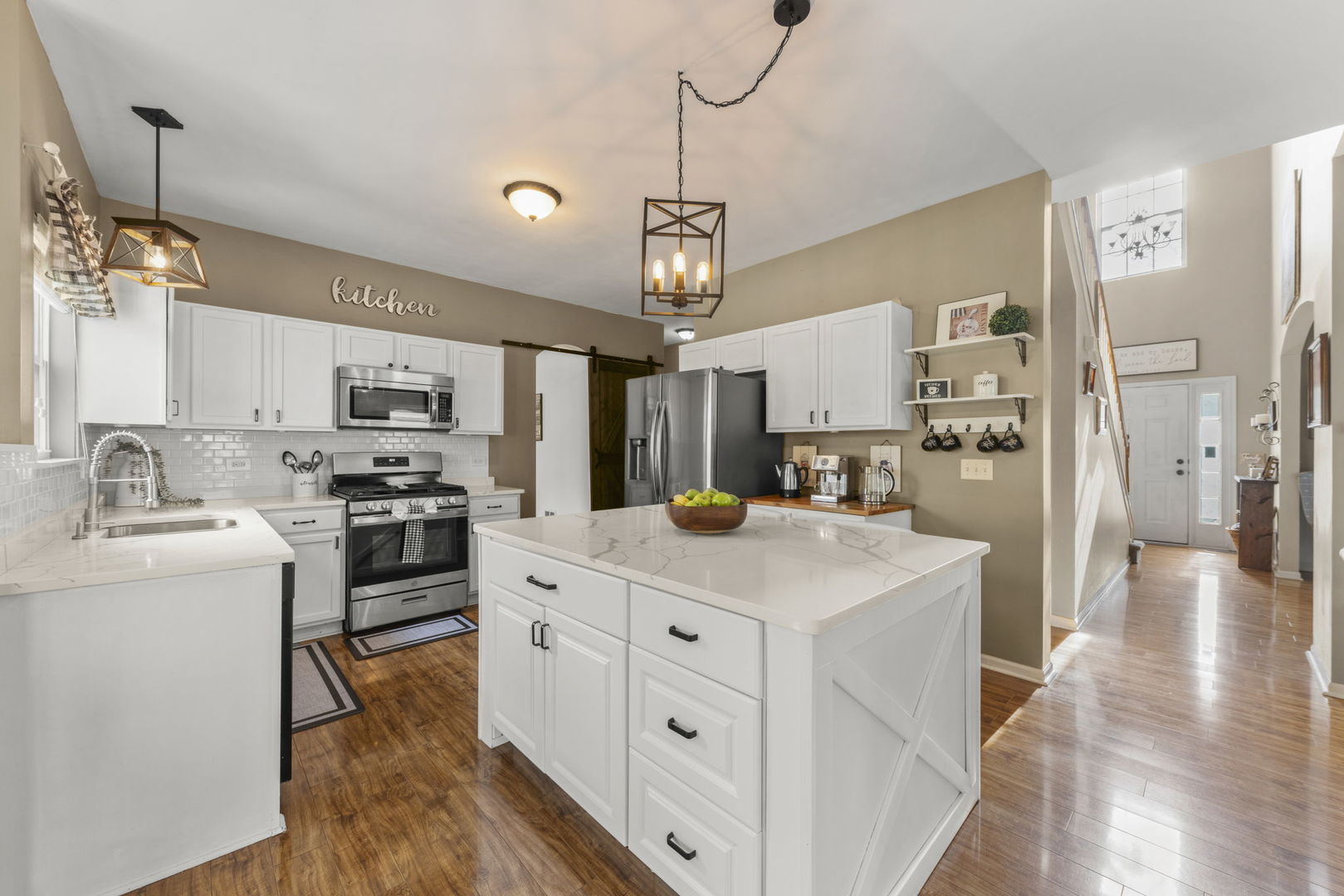 2653 Indian Cliffs Lane, Montgomery, IL 60538