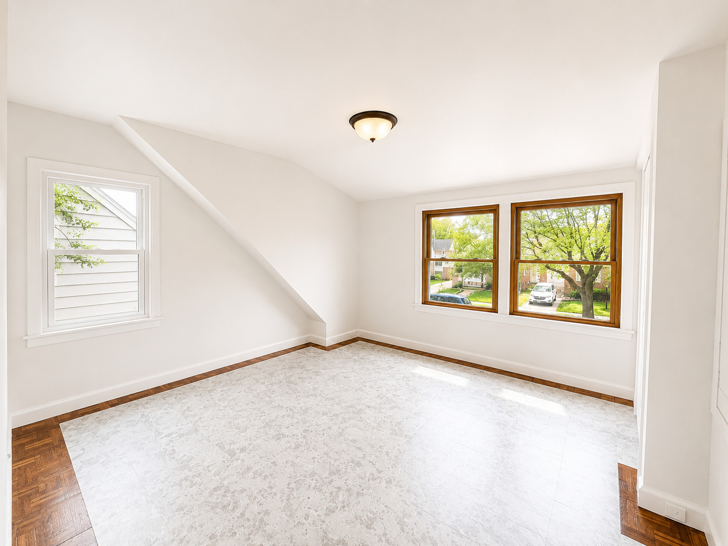 18009 Commercial Avenue, Lansing, IL 60438