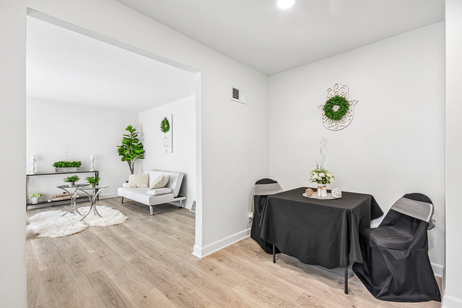 4428 Lisa Lane, Oak Forest, IL 60452