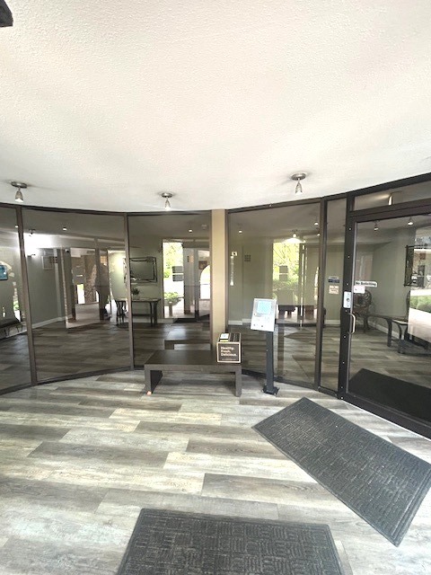 111 S Baybrook Drive #404, Palatine, IL 60074