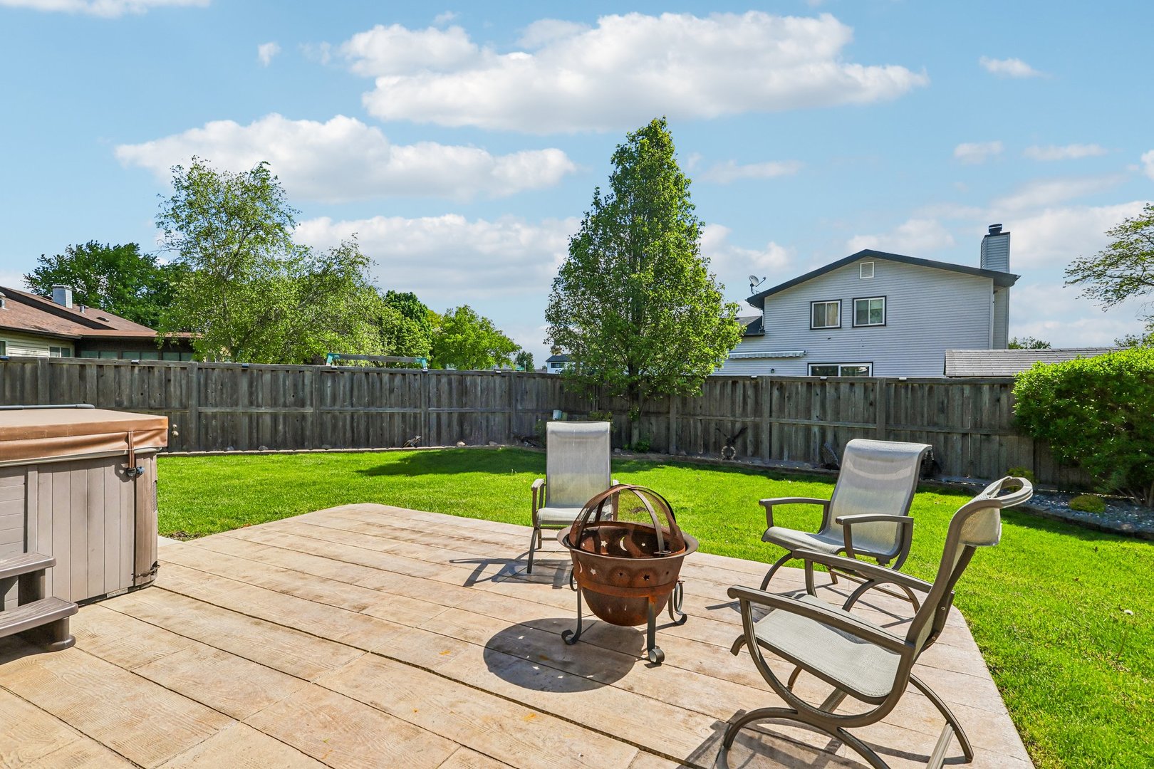 965 S Chippendale Drive, Bartlett, IL 60103