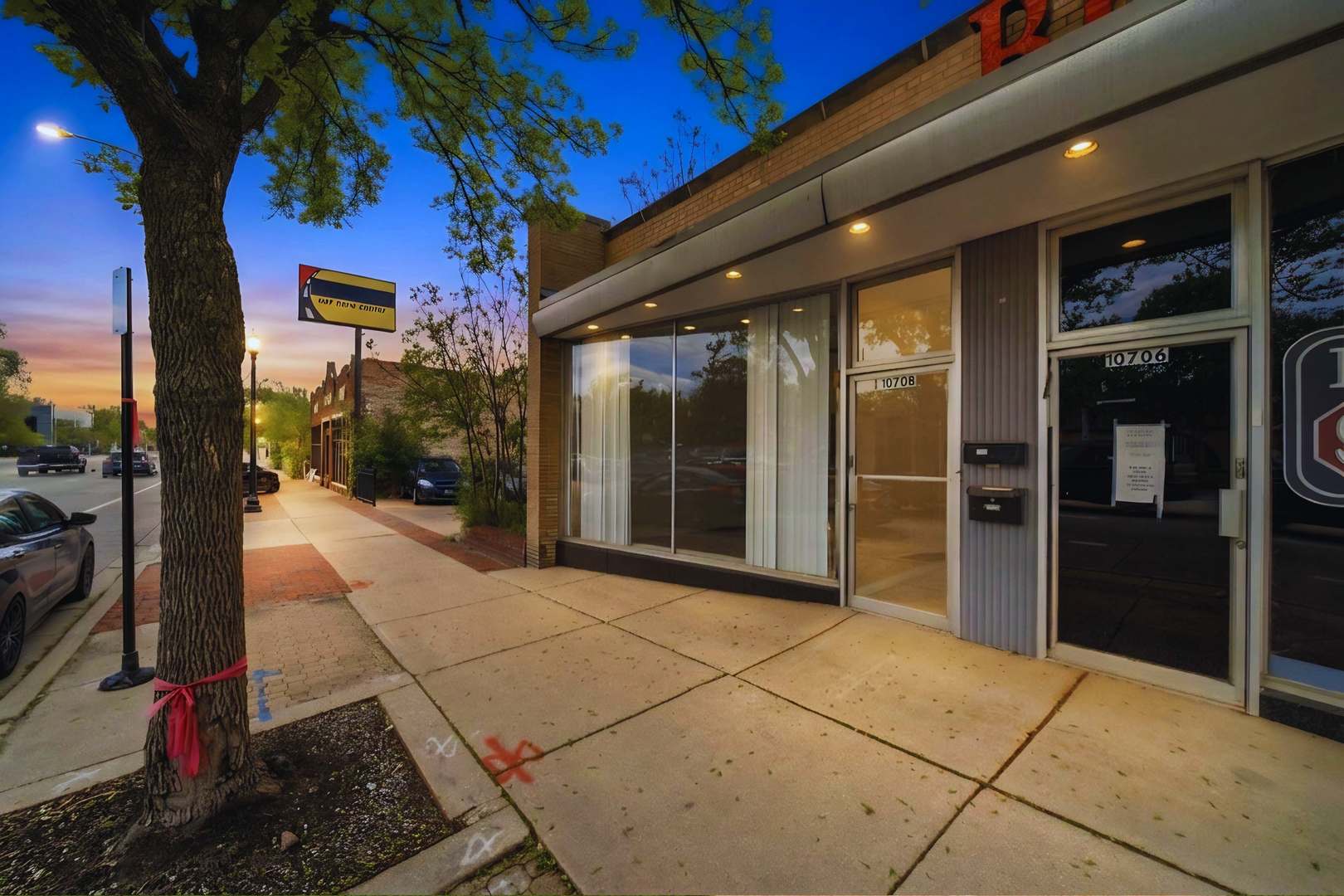 10708 S Western Avenue, Chicago, IL 60643