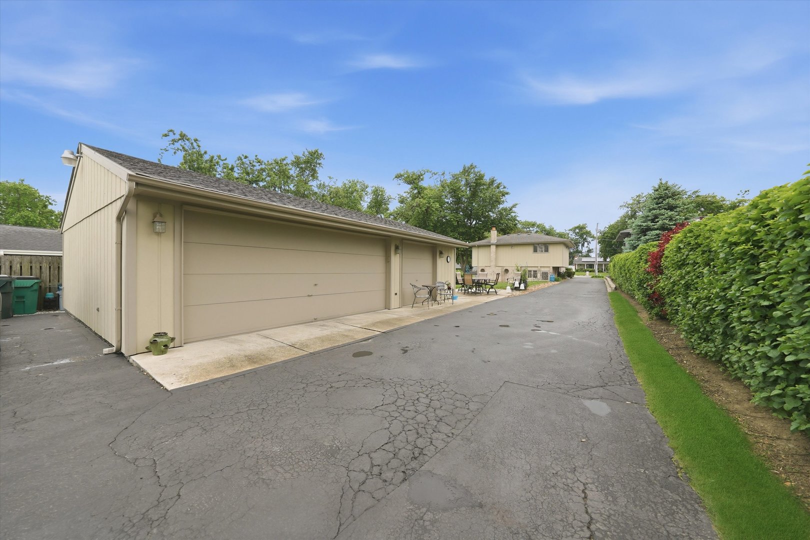 15415 LARAMIE Avenue, Oak Forest, IL 60452
