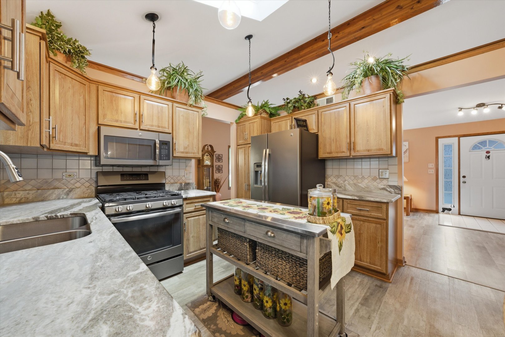 15415 LARAMIE Avenue, Oak Forest, IL 60452