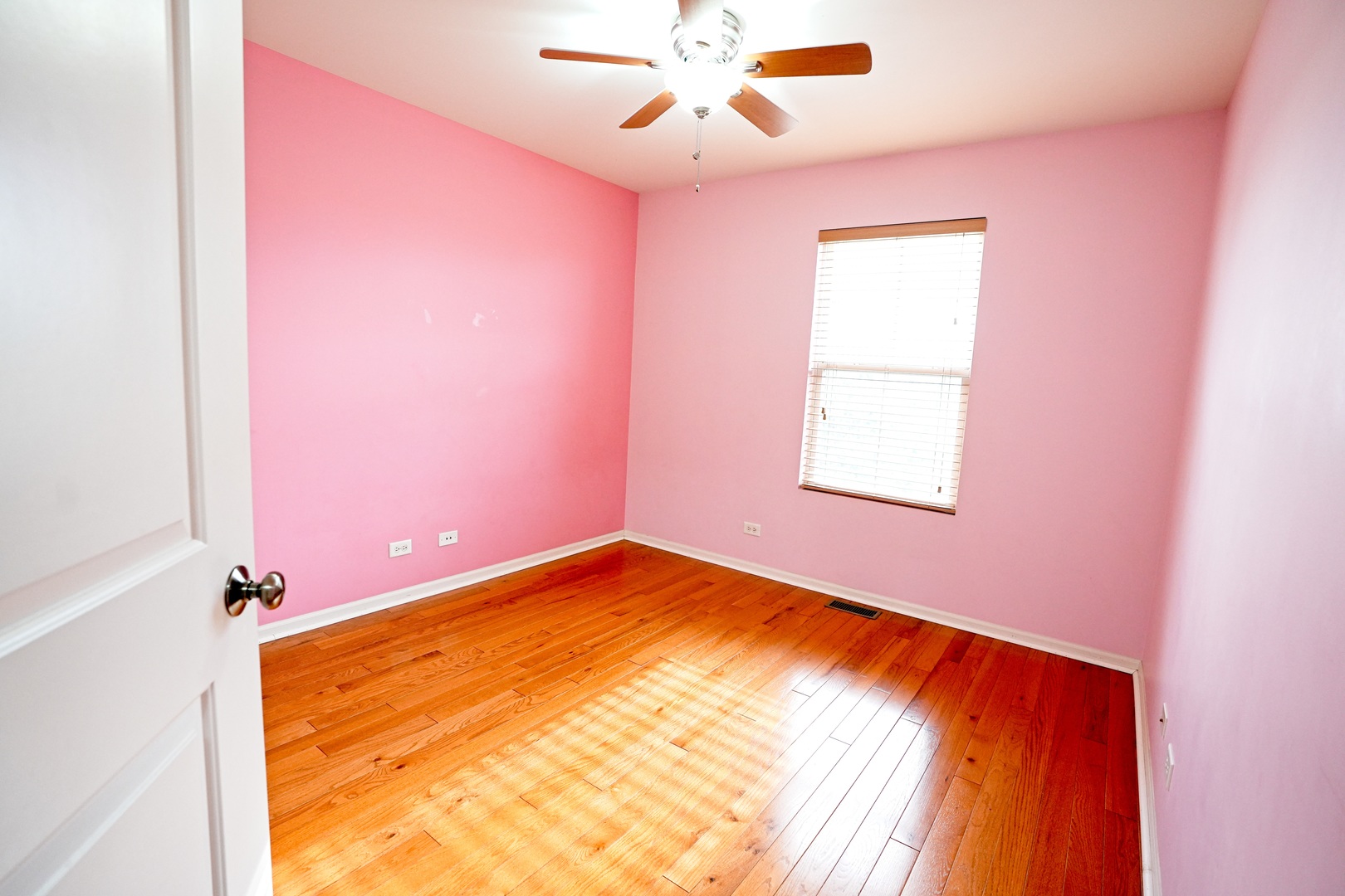 470 Grosvenor Lane #470, Aurora, IL 60504